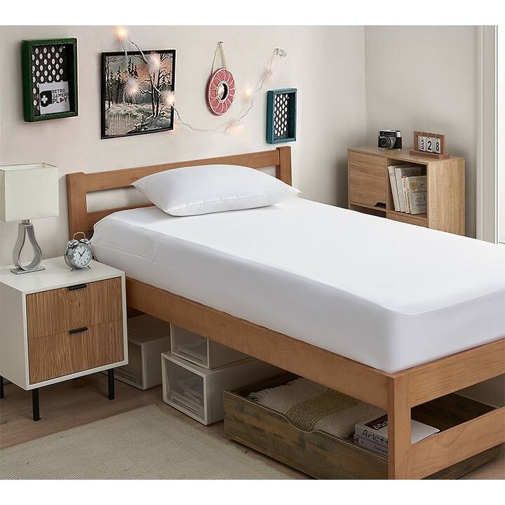 Anti-Bed Bug Mattress Encasement - White - Twin XL