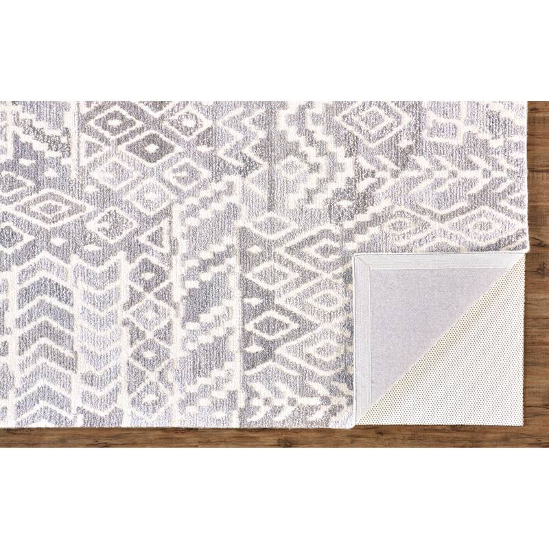 Palatez Lustrous Distressed Wool Rug, Vapor Gray/White, Accent Rug