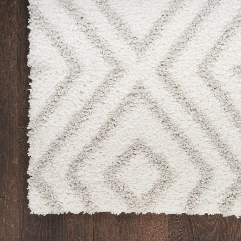 Nourison Modern Shag Indoor only Cream / Ivory Diamond Area Rug - 5' 3" x 7'