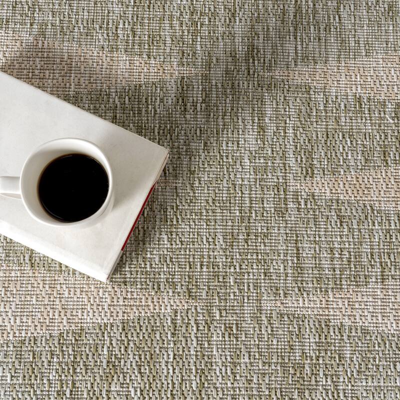 Nuloom Philipa Moroccan Geometrc Indoor/Outdoor Area Rug
