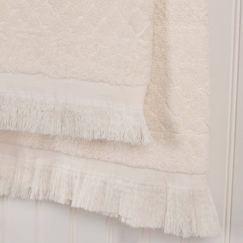 Superior Rolla Cotton Geometric Jacquard Plush Soft 3 Piece Towel Set