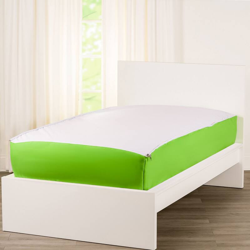 Siscovers Kelly Green Bunkie Deluxe Zipper Bedding Set