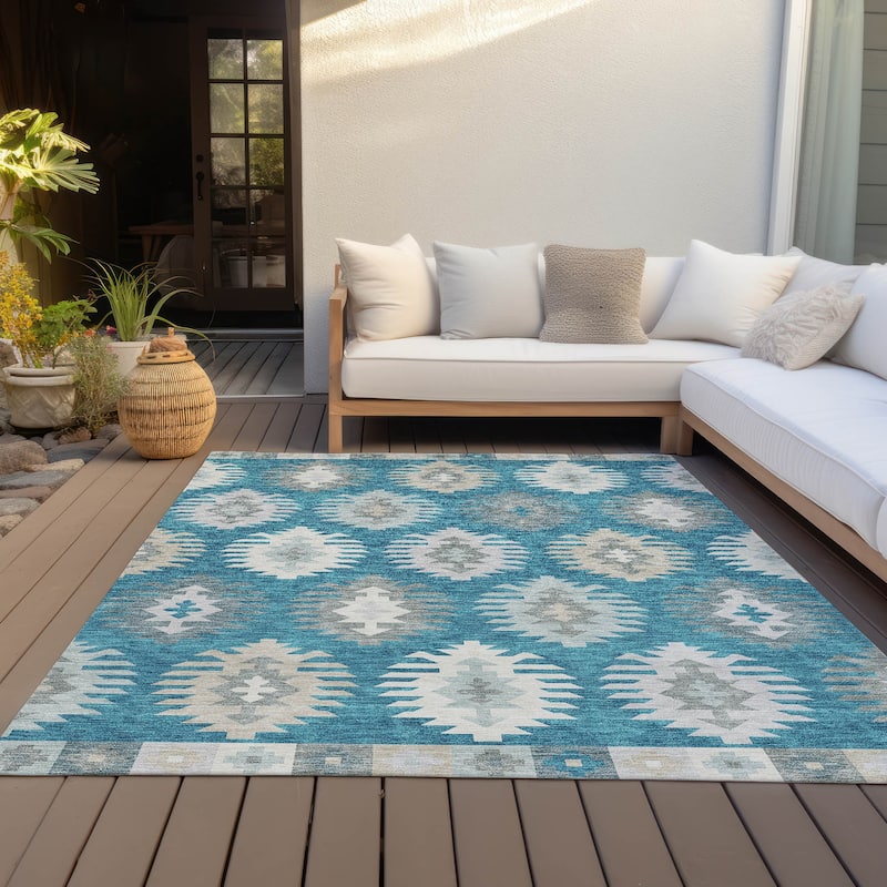Machine Washable Indoor/ Outdoor Boho Tribal Chantille Rug