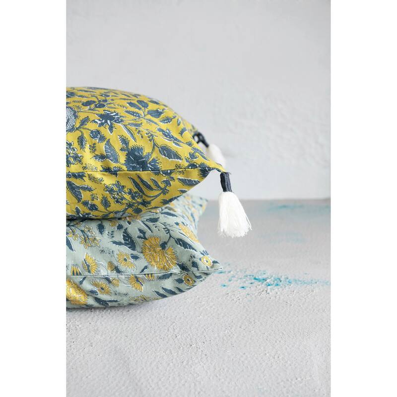 Cotton Pillow with Floral Pattern and Yarn-Wrapped Tassels