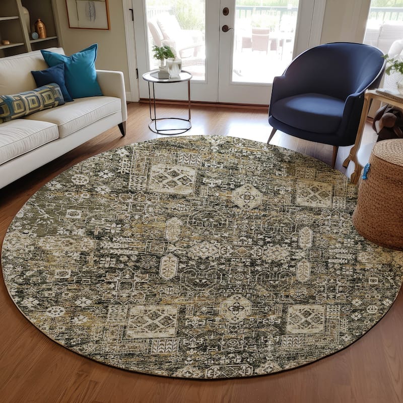 Machine Washable Indoor/ Outdoor Chantille Vintage Traditional Rug - Coffee - 8' x 8'