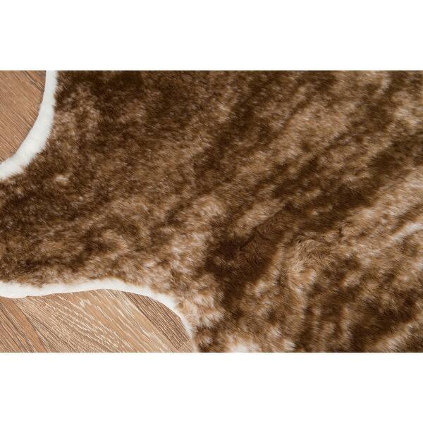 Erin Gates by Momeni Acadia Animal Print Faux Hide Area Rug - 5'3" x 7'10"
