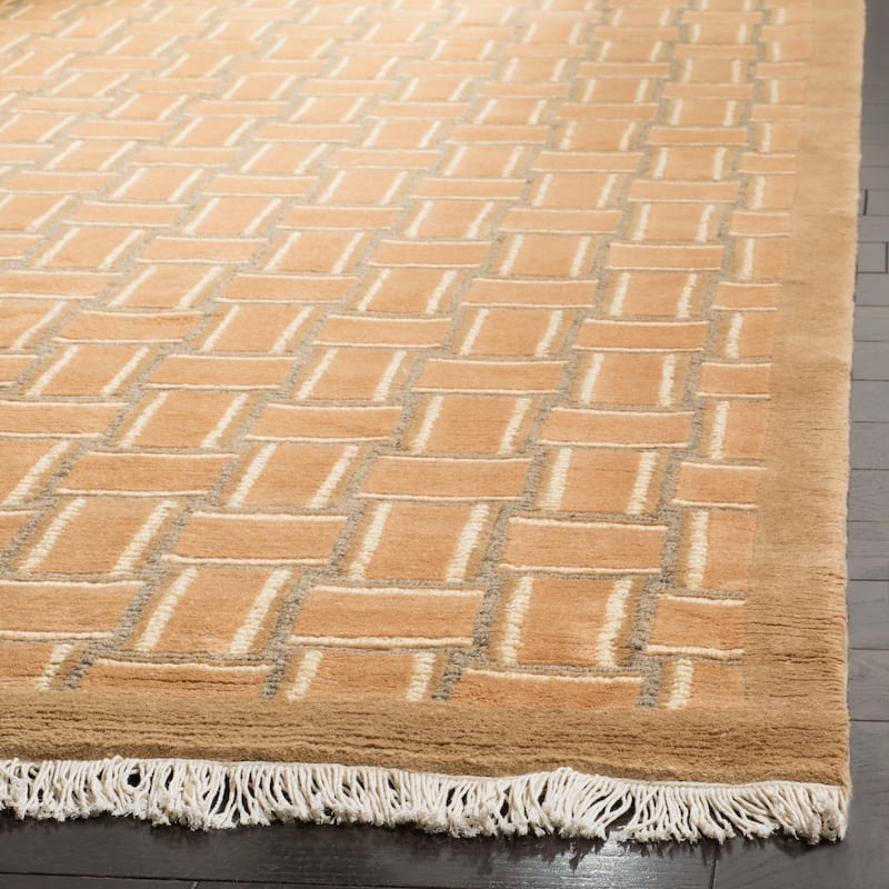 SAFAVIEH Couture Hand-knotted Tibetan Kerka Modern Wool Rug with