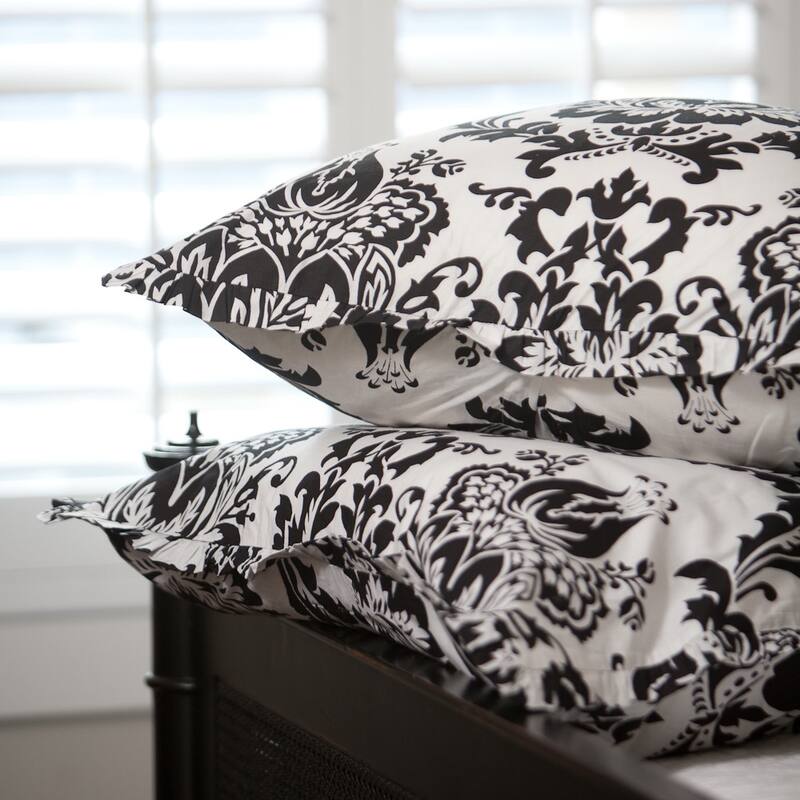 Dacian Black & White Unquilted Standard Sham