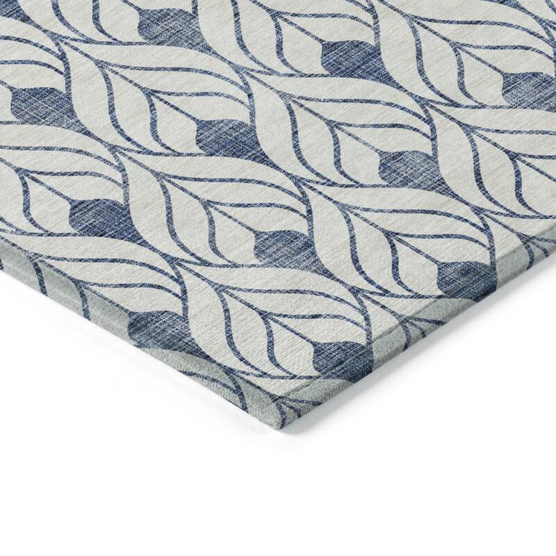HomeRoots Geometric Transitional Rectangle Outdoor Rug
