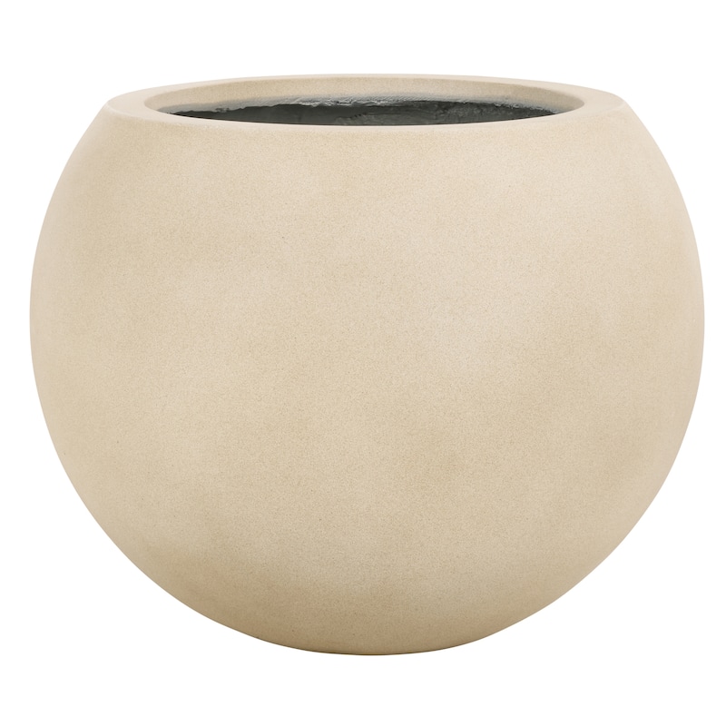 SAFAVIEH Outdoor Kenslia Black Planter.
