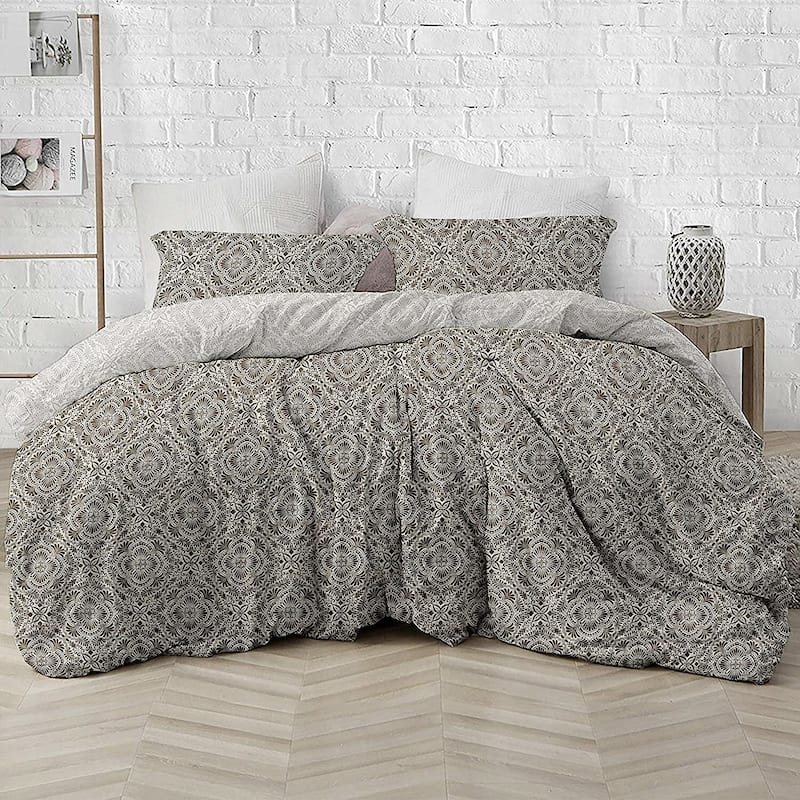 Delara GOTS Certified 100% Organic Cotton Floral Reversible Print Duvet Cover and Sham Set of 2, Brown