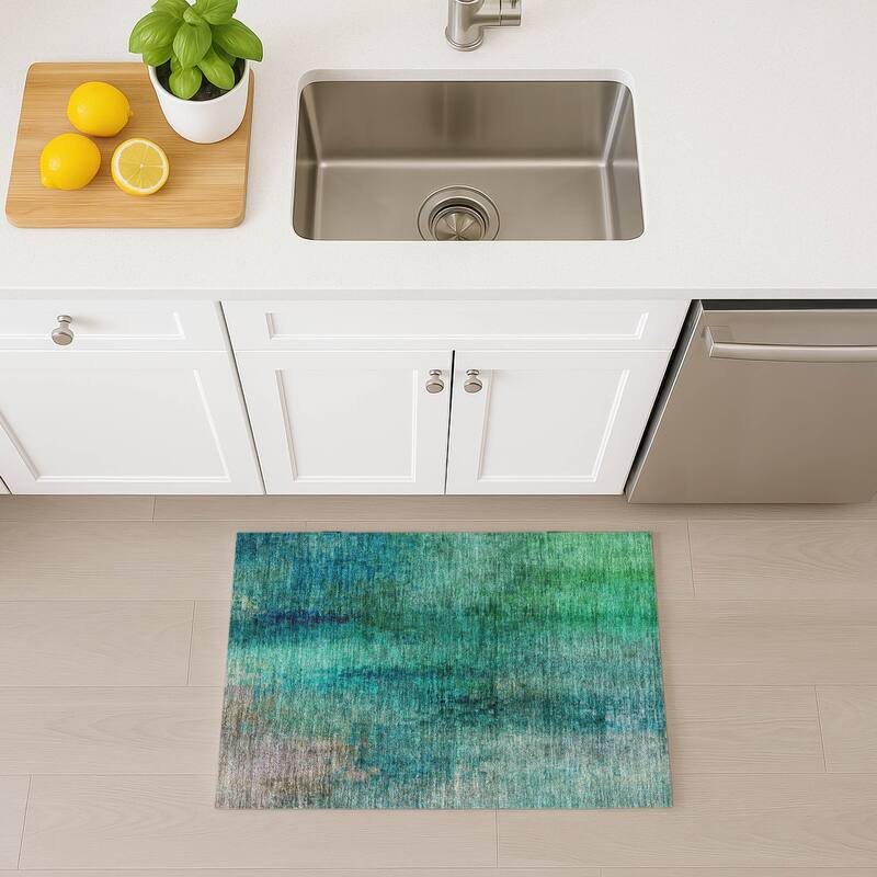 Machine Washable Indoor/ Outdoor Abstract Ombre Chantille Rug