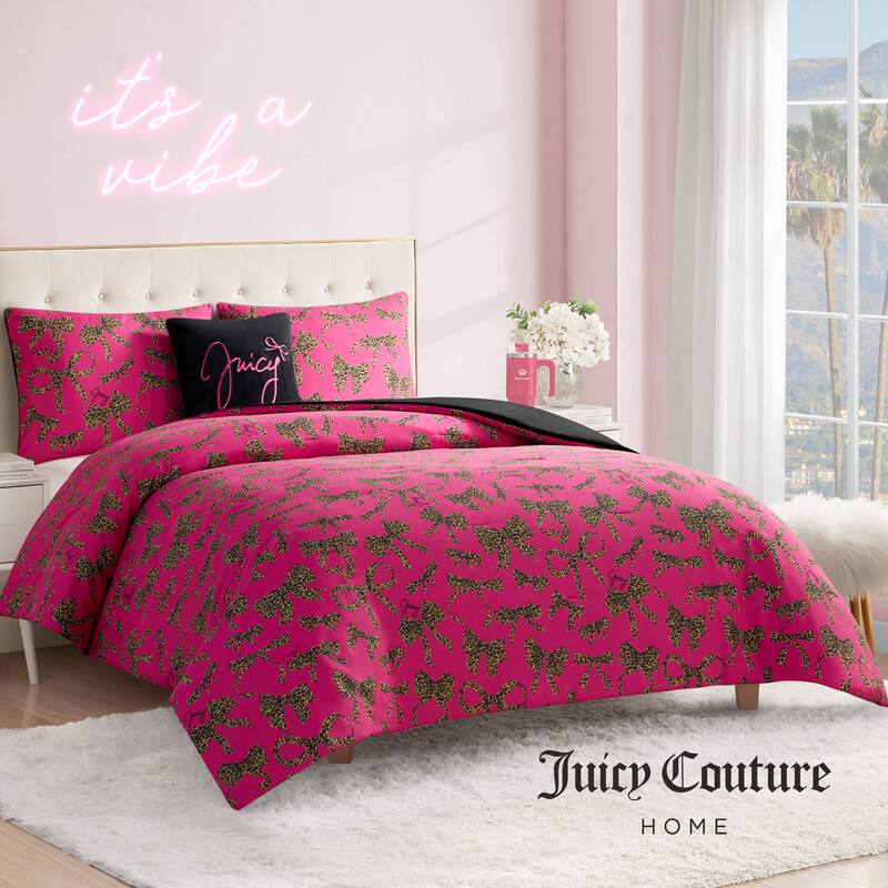 Juicy Couture Solid Plush Reversible Cheetah Bows Comforter Sets