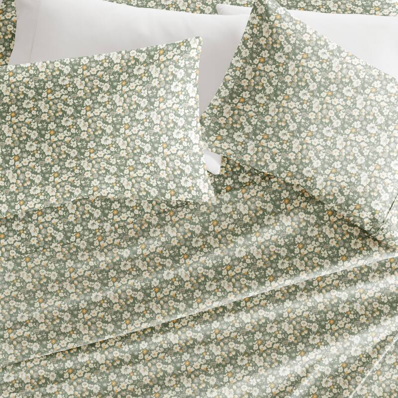 Delicate Blossoms Patterned Ultra-Soft Bed Sheet Sets
