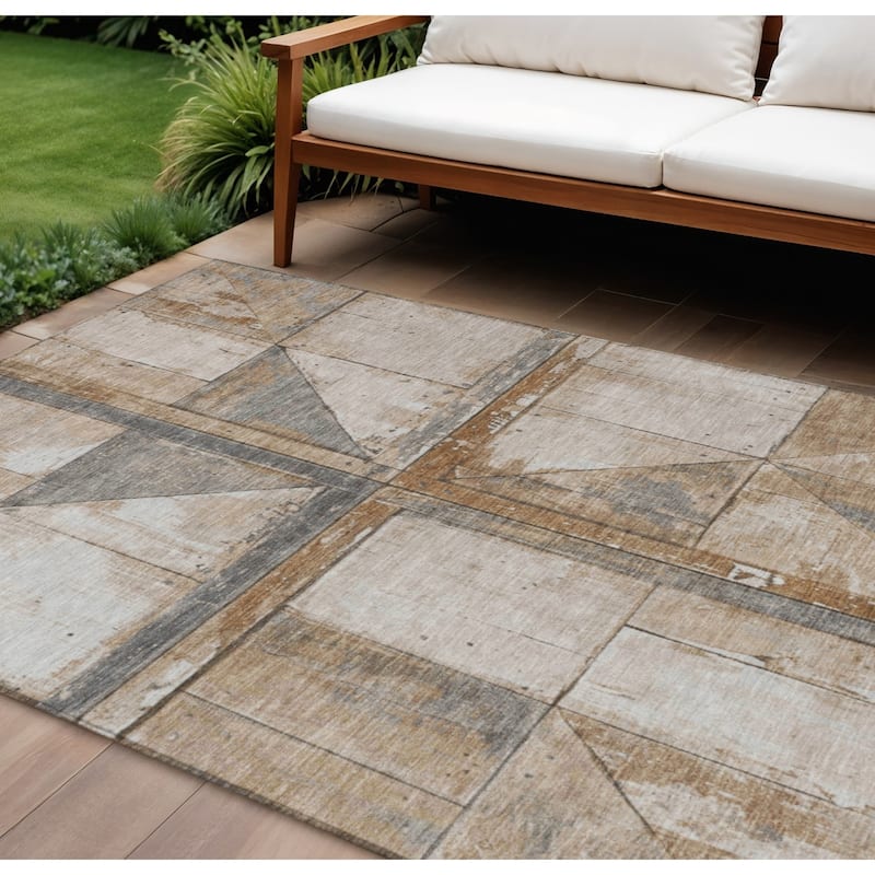 HomeRoots Geometric Transitional Rectangle Outdoor Rug - 9' X 12'