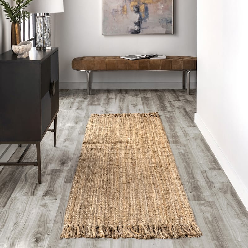 Nuloom Delilah Solid Chunky Jute Tassel Area Rug - 2' 6" x 12' - Natural - Runner