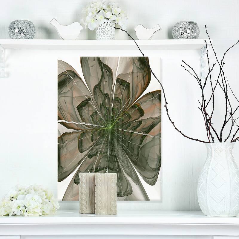Symmetrical Green Fractal Flower - Modern Floral Glossy Metal Wall Art