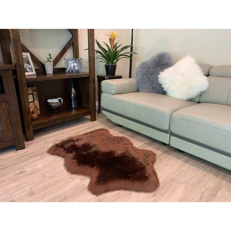Ovella Home Premium Luxurious Faux Sheepskin Single Pelt Plush Shag Accent Rug - 2' x 3' - 2' x 3'
