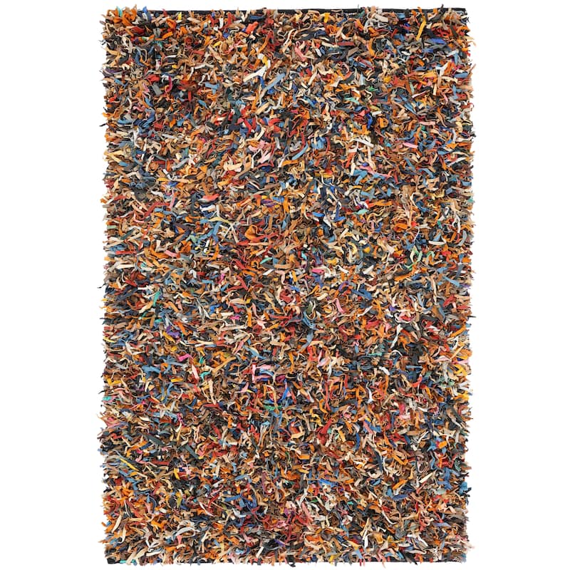 SAFAVIEH Handmade Leather Shag Carlijn Modern Leather Rug