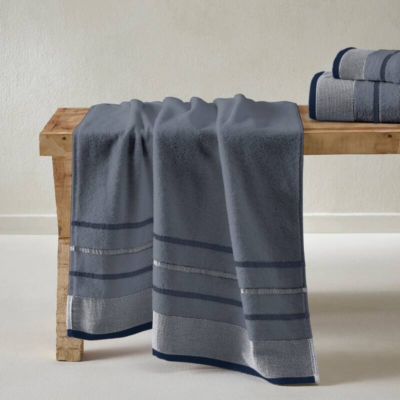 Linery & Co. Luxury Cotton Decorative Towel Set.