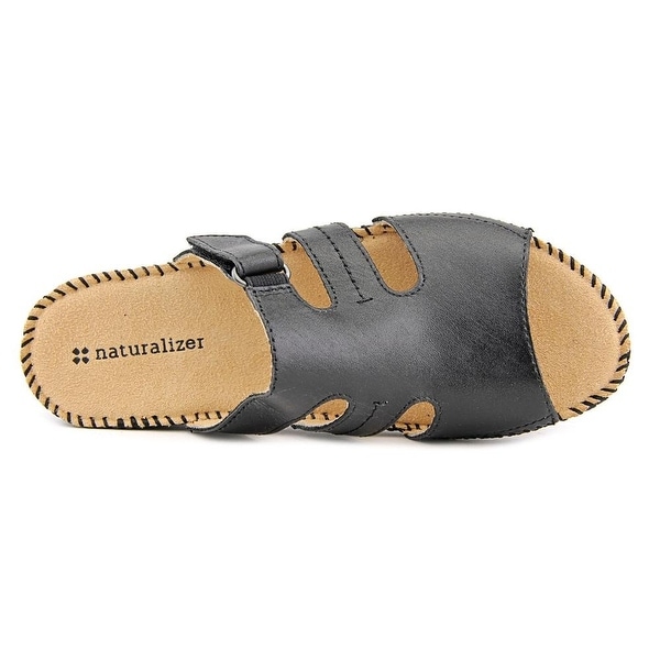 naturalizer serene sandal