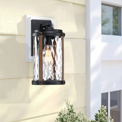 Black Retro 1-Light Outdoor Wall Sconce Light with Water Glass