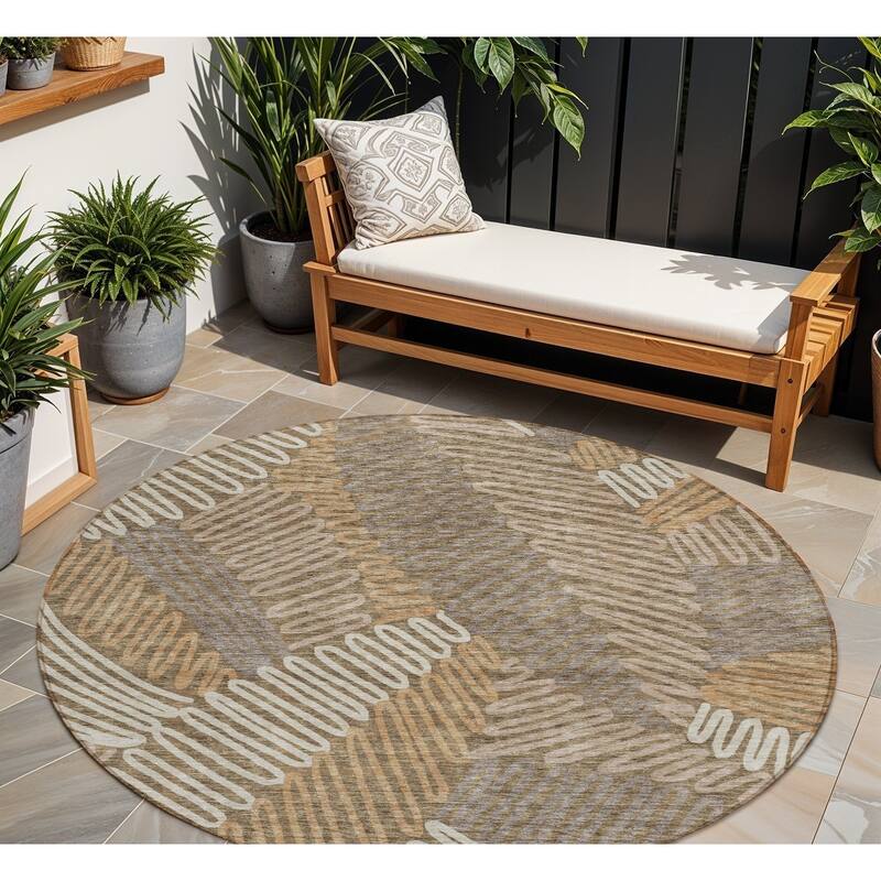 HomeRoots Floral Transitional Rectangle Outdoor Rug - 8' Round