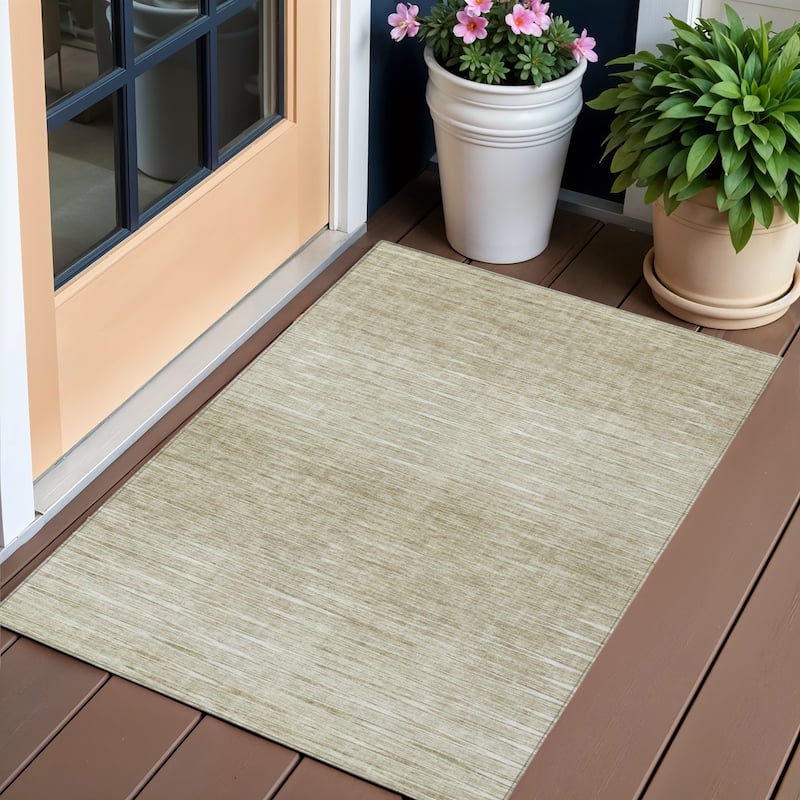 HomeRoots Abstract Transitional Rectangle Outdoor Rug - 3' x 5'
