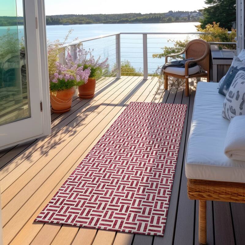 Machine Washable Indoor/ Outdoor Chantille Contemporary Casual Rug - Burgundy - 2'3" x 7'6"