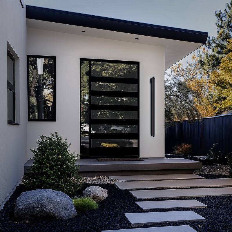 Krimp 36in LED Outdoor Wall Light 3000K in Black