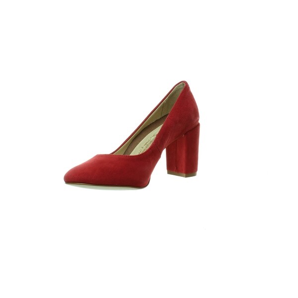 red pumps size 5