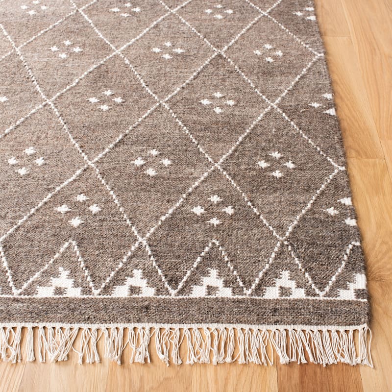 SAFAVIEH Handmade Natural Kilim Akmaral Wool Rug with Fringe