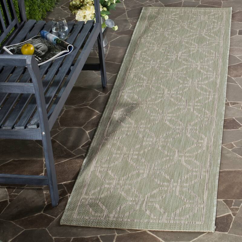 SAFAVIEH Courtyard Dianna Indoor/ Outdoor Waterproof Patio Backyard Rug