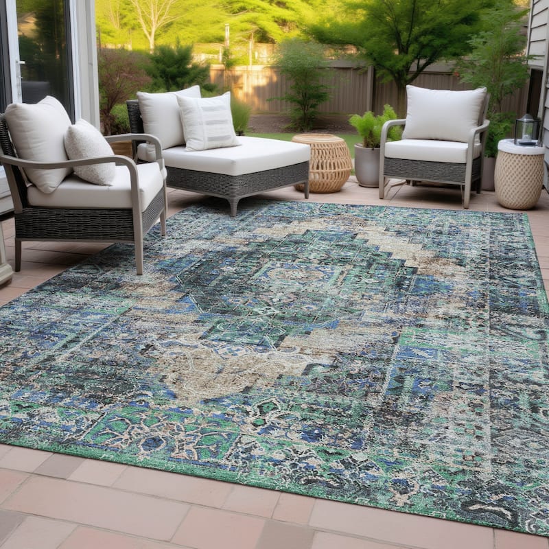 Machine Washable Indoor/Outdoor Boho Traditional Chantille Rug