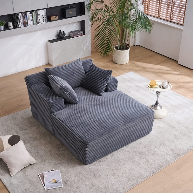 Versatile Oversized Chaise Longue Chair for Relaxing and Sleeping