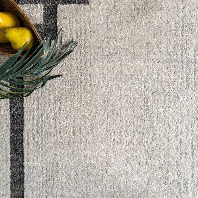 Nuloom Geometric Imani Border Area Rug