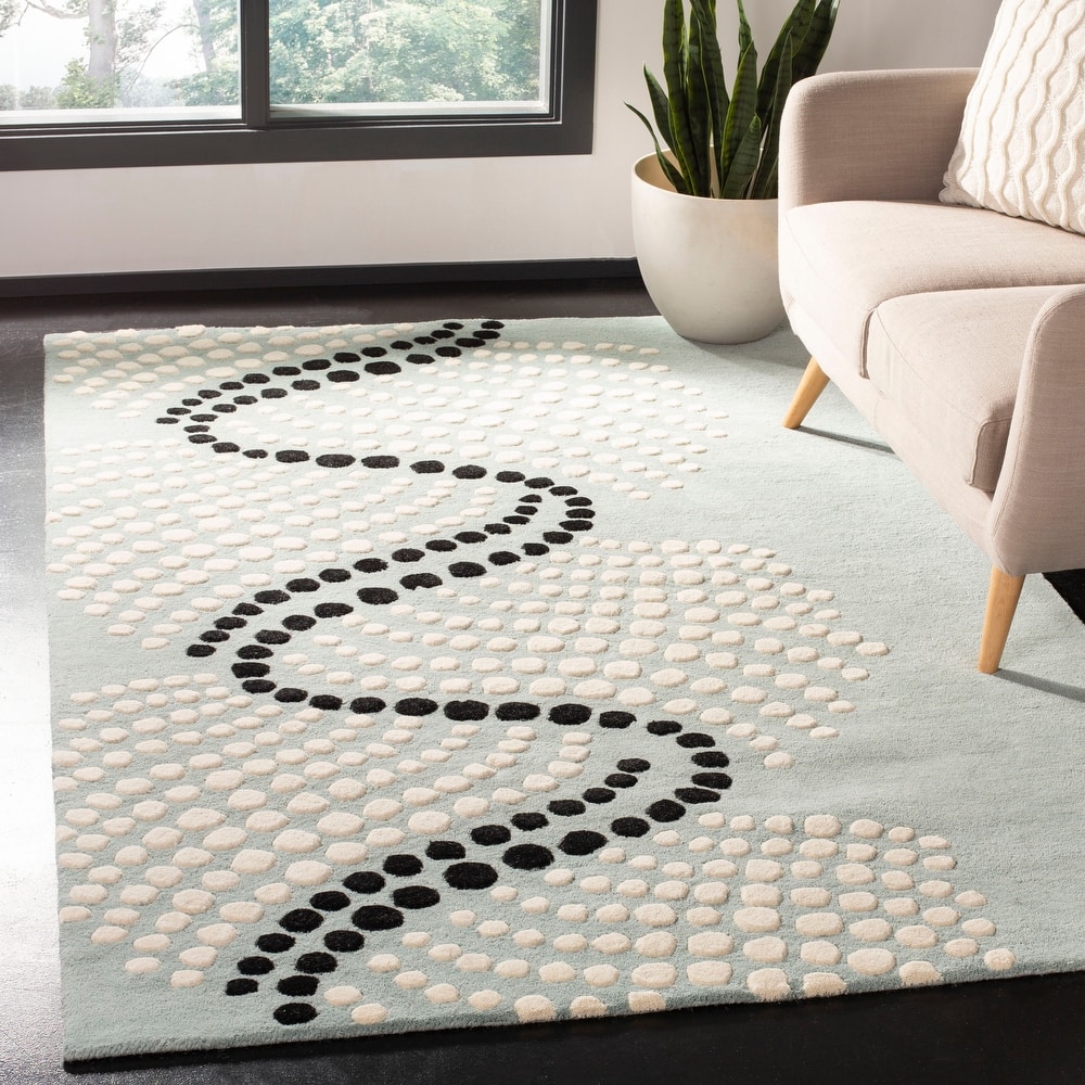 SAFAVIEH Handmade Soho Burghilde Waves N.Z. Wool Rug