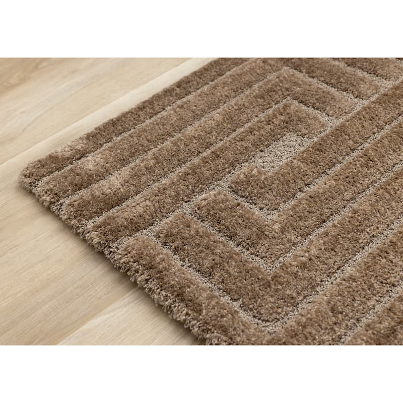 Lincoln Collection - Modern Luxurious Brown Plush Maze Area Rug
