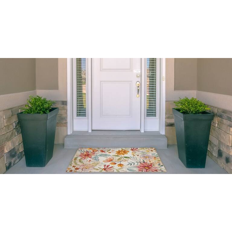 Indoor/Outdoor Water Resistant Largo Ivory & Green Washable Area Rug Washable Area Rug - 2' x 3'