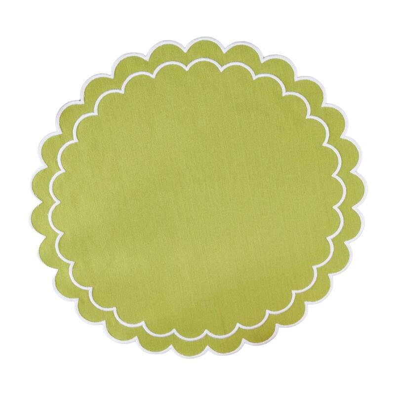 Scalloped Cotton Placemats (Set of 4) - Layered Wavy Edge Round Table Placemats for Dining, Entertaining & Everyday Table, 15"