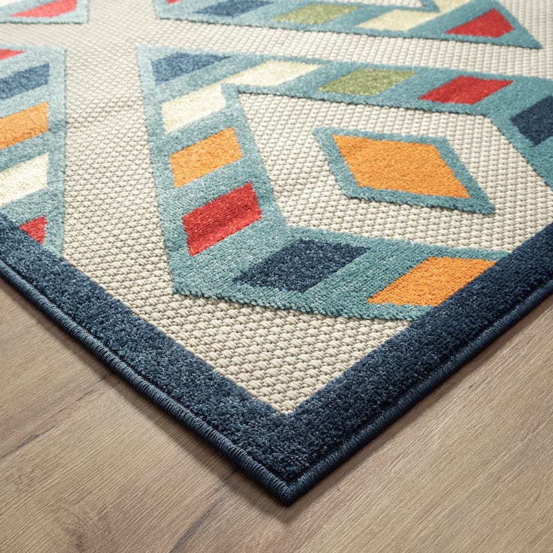 Sevita Striped Diamond Textured Indoor/Outdoor Area Rug