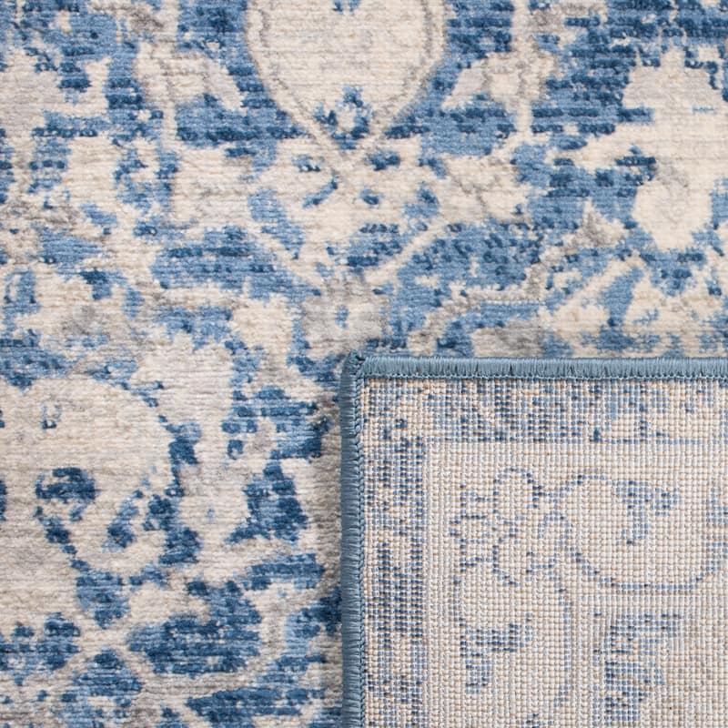 SAFAVIEH Brentwood Flo Traditional Oriental Rug - Navy/Creme - 5' 3" x 7' 6"