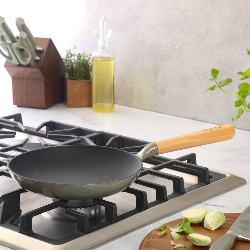 Sur La Table Kitchen Essential 9.5 Inch Pre-Seasoned Cast Iron Skillet with Wood Handle Natural Nonstick Lightweight Cast Iron