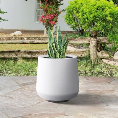 Plantara 17" H Round Solid White Concrete planter, Outdoor Modern Planter pot,Flower pot with Drainage Hole for Garden