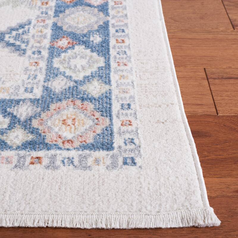 SAFAVIEH Blair Machine Washable Kanae Slip Resistant Boho Rug
