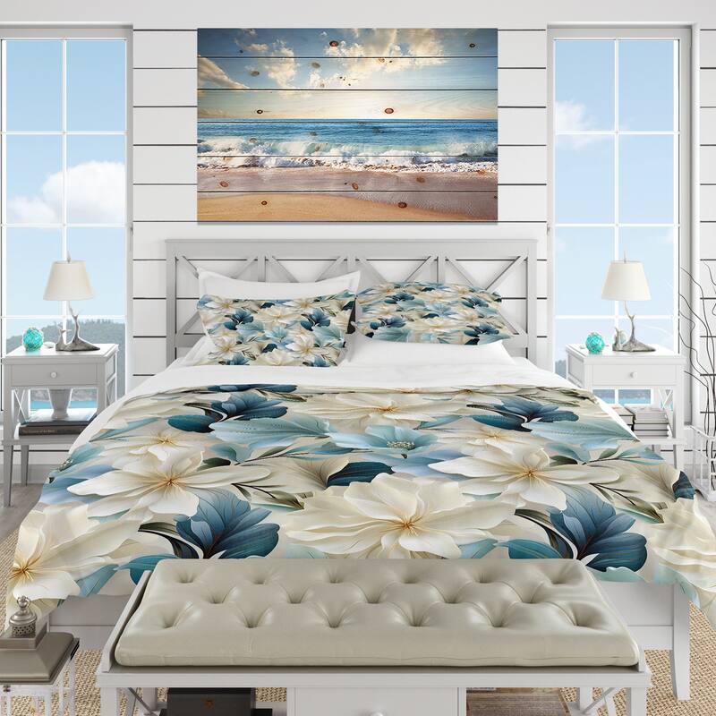 Designart "Coastal Symphony Tropical Pattern" Beige Tropical - Bed Cover Set With Shams