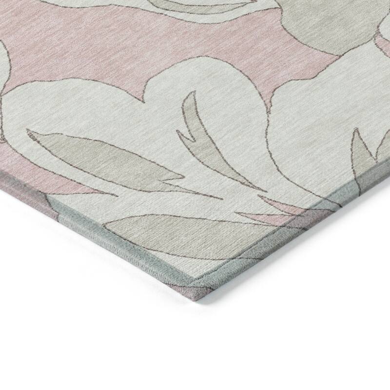 Machine Washable Indoor/ Outdoor Chantille Floral Contemporary Rug