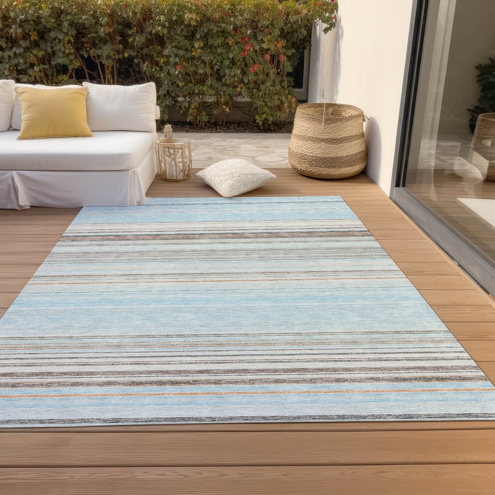 Machine Washable Indoor/ Outdoor Ombre Stripes Chantille Rug
