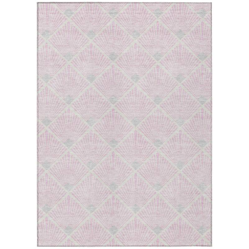 Machine Washable Indoor/ Outdoor Chantille Modern Shells Rug