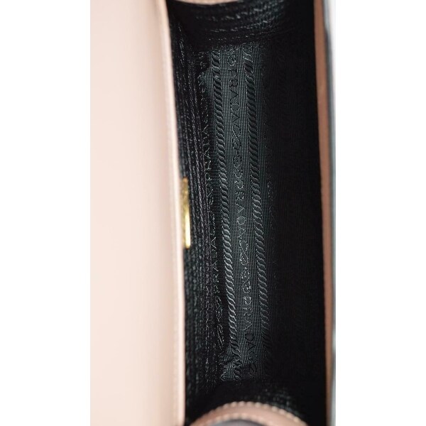 prada crossbody chain bag